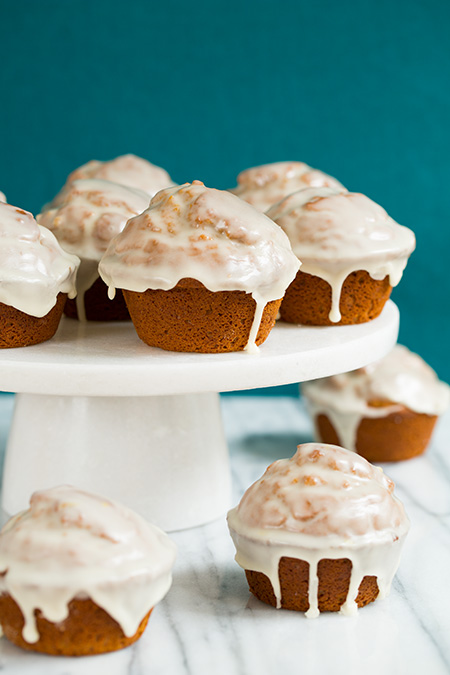 gingerbread-doughnut-muffins4+srgb.