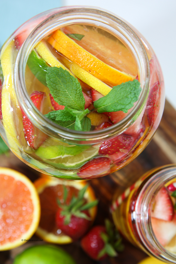 Non-Alcoholic Fruit Sangria Drink Recipe