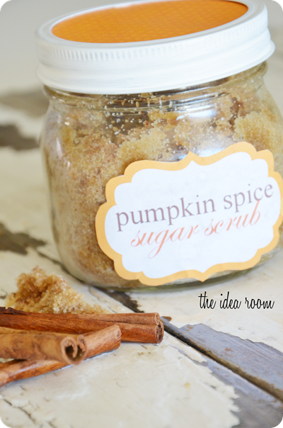 Pumpkin-Spice-Sugar-Scrub-07_thumb.png