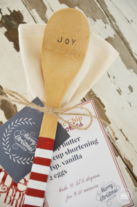 12 Free Christmas Printables | Neighbor Gift Tags - The Idea Room