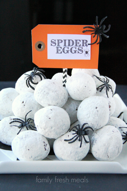 Donut-hole-Spider-Eggs-Halloween-Food-Halloween-Appetizer-FamilyFreshMeals.com_
