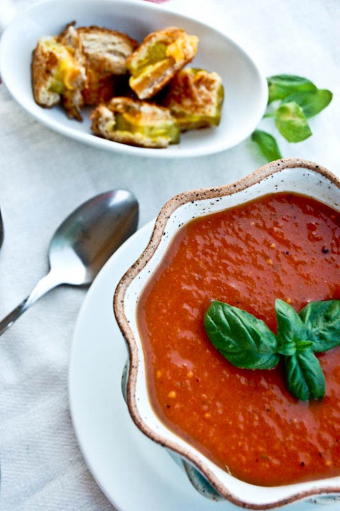 Roasted-Tomato-Basil-Soup