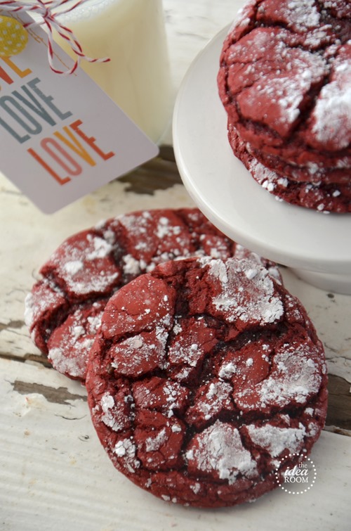 Red-Velvet-Cookies-3_thumb