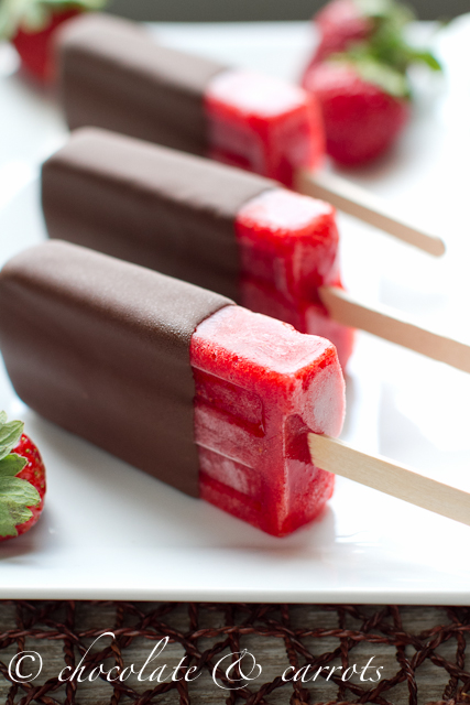 Chocolate-Covered-Strawberry-Popsicles-3988