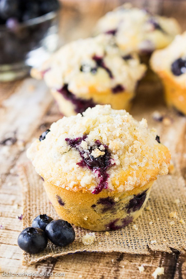 Homemade-Blueberry-Muffins