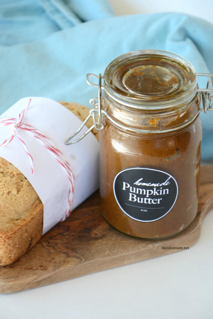 Pumpkin-Butter-Recipe Make this amazing Slow Cooker Pumpkin Butter Recipe and enjoy it on your favorite bread or toast. Free Printable Pumpkin Butter Labels. Great gift idea. theidearoom.net