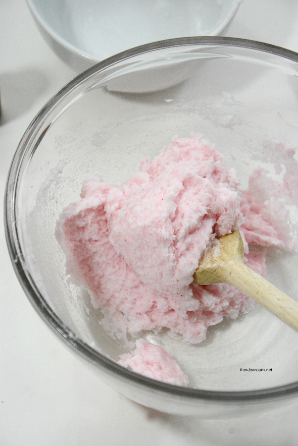 Whipped Peppermint Sugar Scrub Recipe The Idea Room