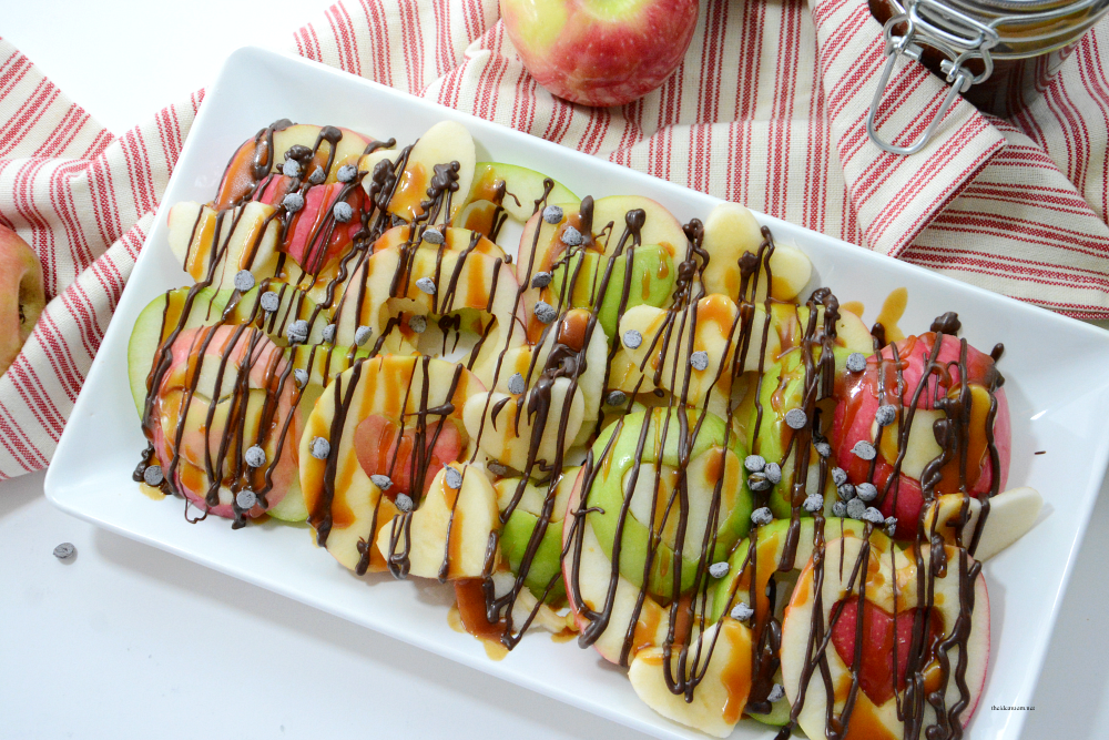 Apple | Apple Nachos are one of my favorite healthy snacks. So easy to make and totally customizable to your taste preferences. Make them now!
