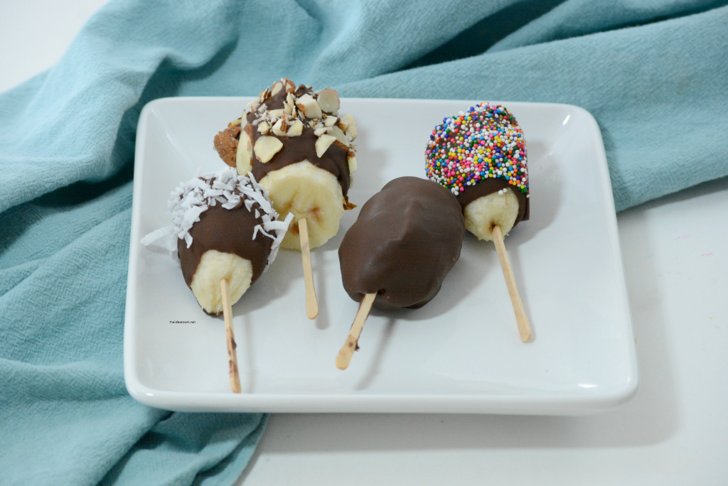 Banana Recipes | Looking for a delicious and healthier snack idea? Make these Chocolate Covered Frozen Bananas. Chocolate Bananas are the perfect bite size snack!