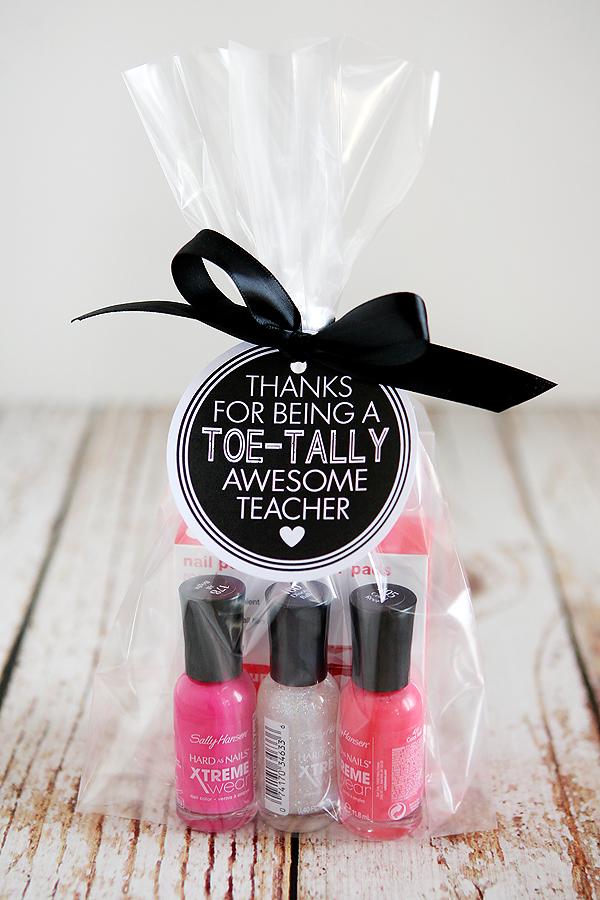 toe-tally-awesome-teacher-1