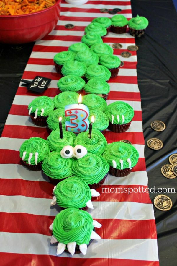 cupcake-cake-ideas-the-idea-room