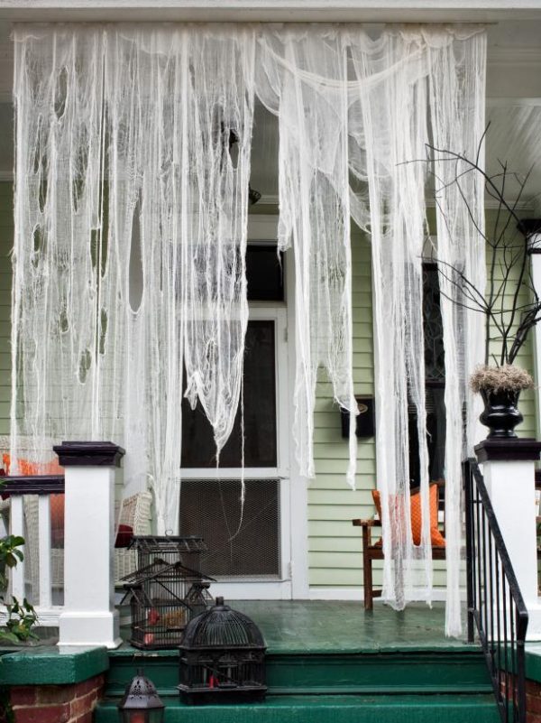 diy-outdoor-halloween-decorations-the-idea-room