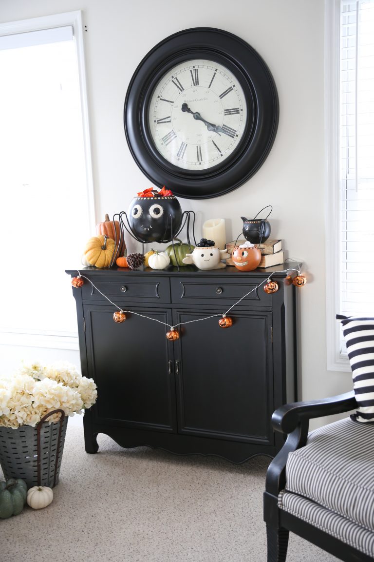 Halloween Home Decorating Tour And A Giveaway The Idea Room Halloween Home Decorating Tour And A Giveaway The Idea Room