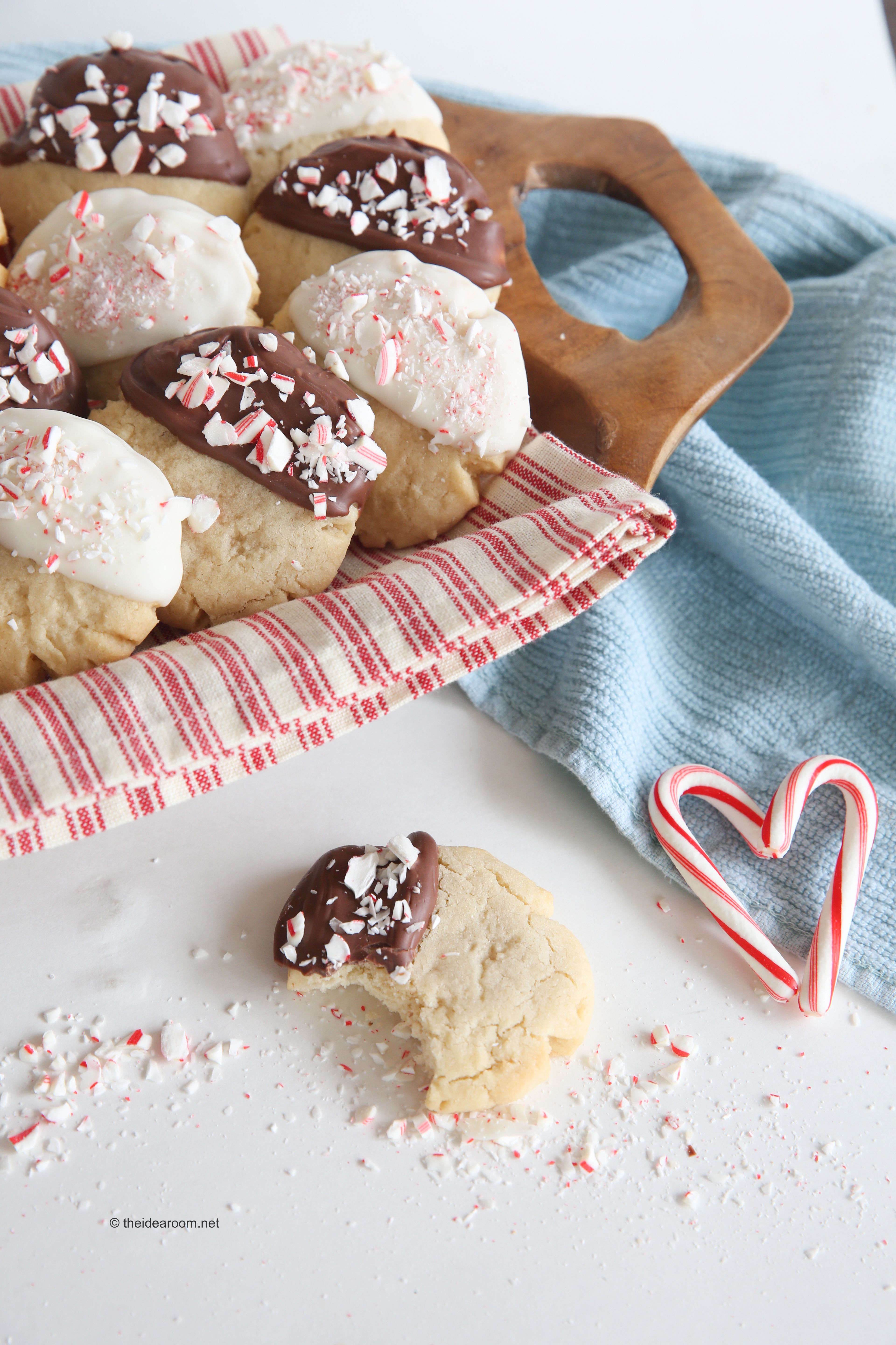 Chocolate Dipped Peppermint Sugar Cookies - The Idea Room