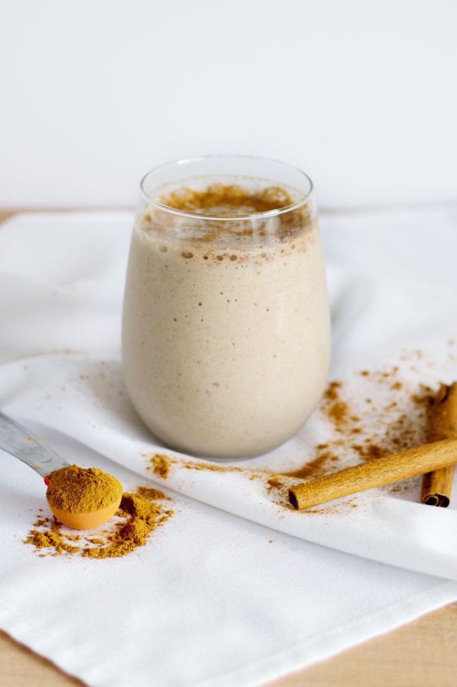 cinnamon-roll-protein-smoothie-4