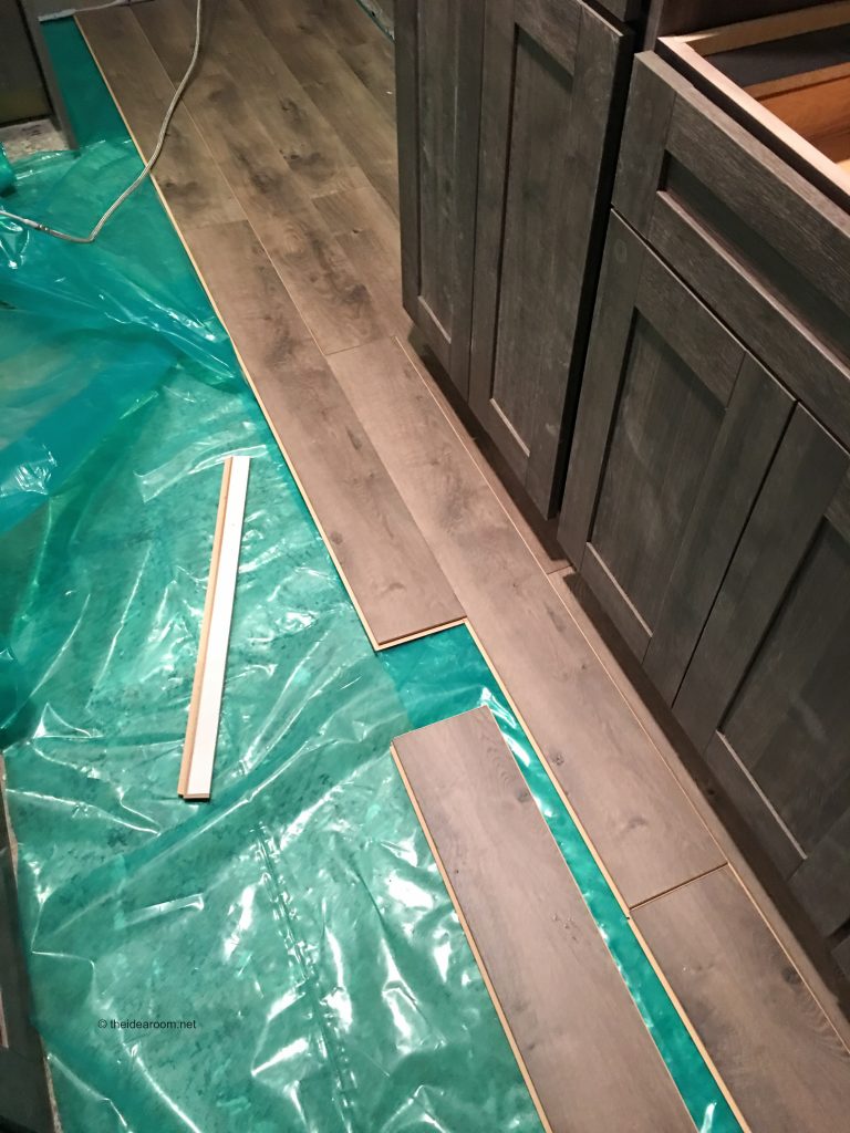 install-pergo-flooring
