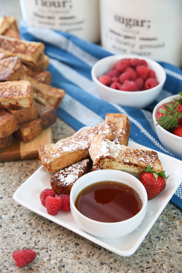 homemade-breakfast-recipe-french-toast-sticks-theidearoom.net