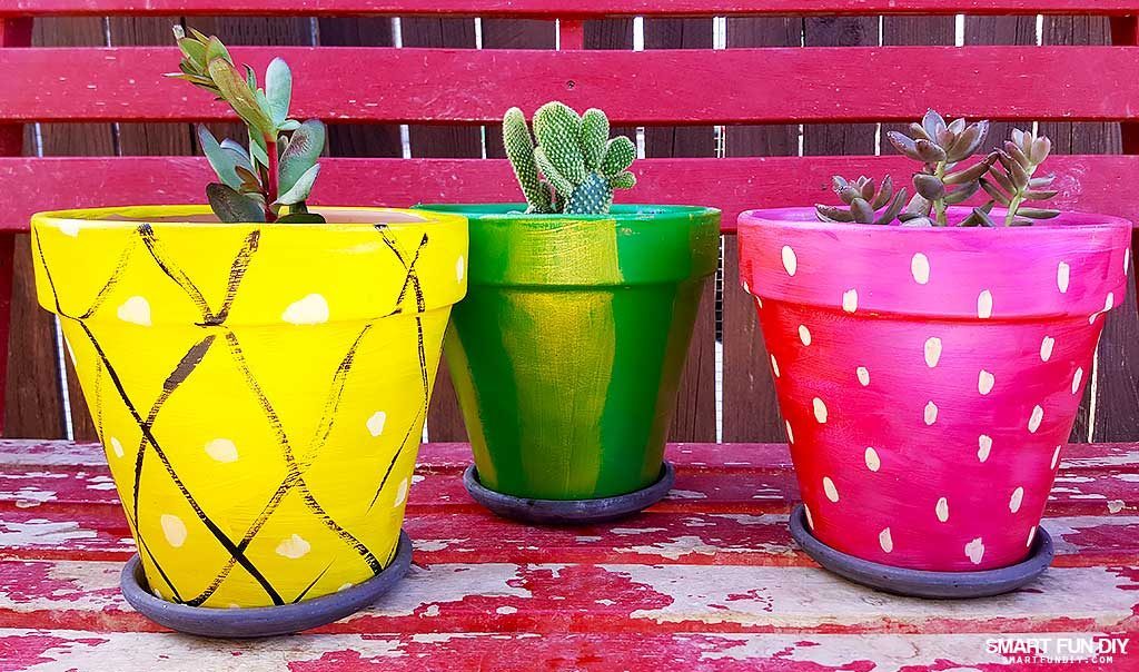 Painted-terra-cotta-pots-Summer-fruit