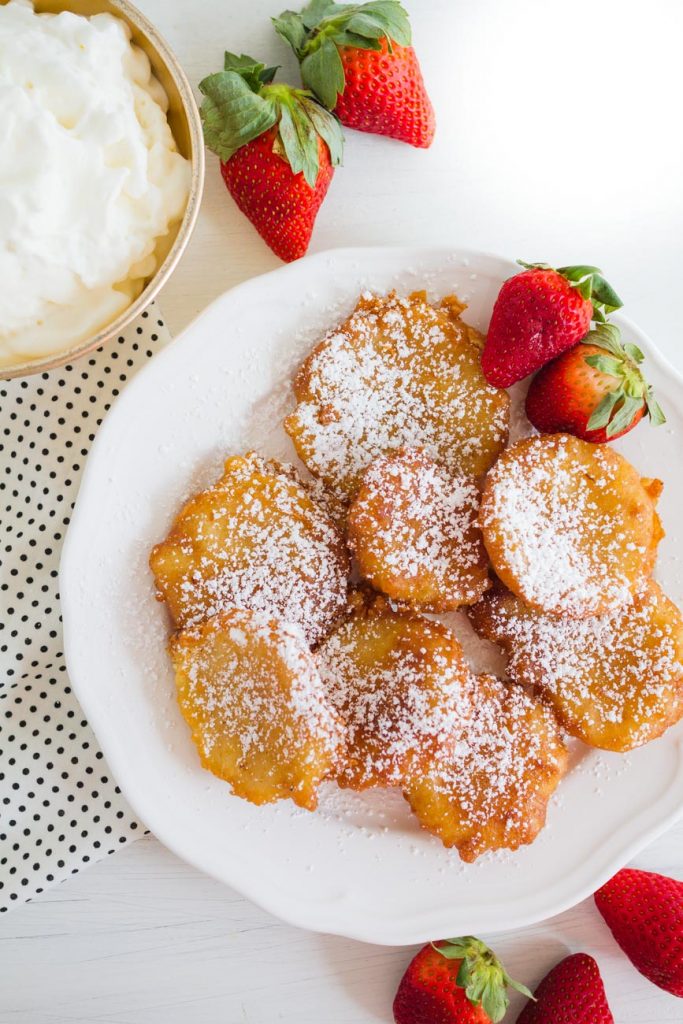 Funnel-Cake-Bites-Recipe-Carnival-Fair-Food-Strawberries-Powdered-Sugar