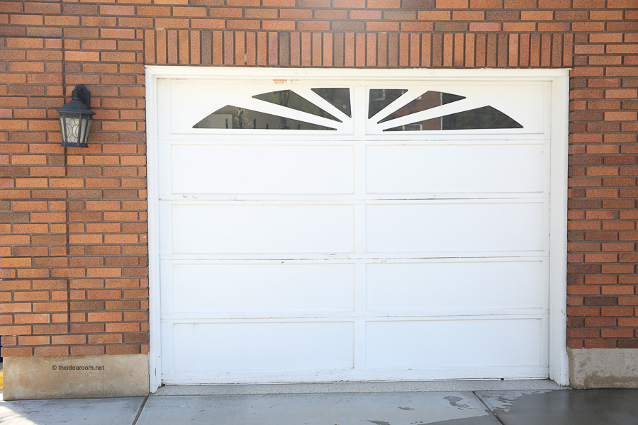How-to-Paint-Your-Wood-Garage-Door-with-Purdy-Tools-Tutorial