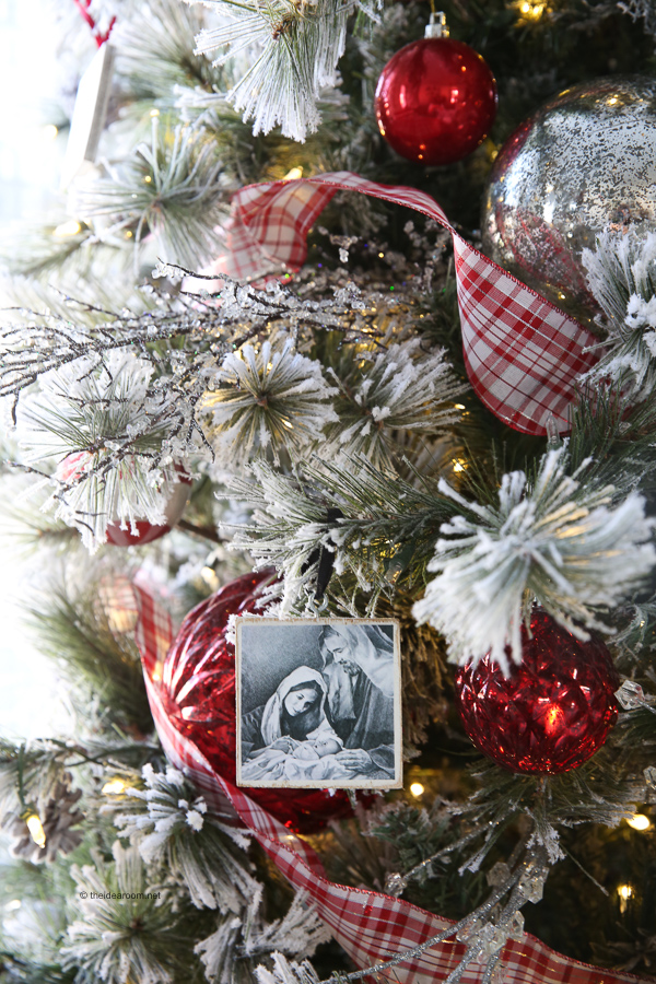 neighbor-gift-christmas-nativity-ornament