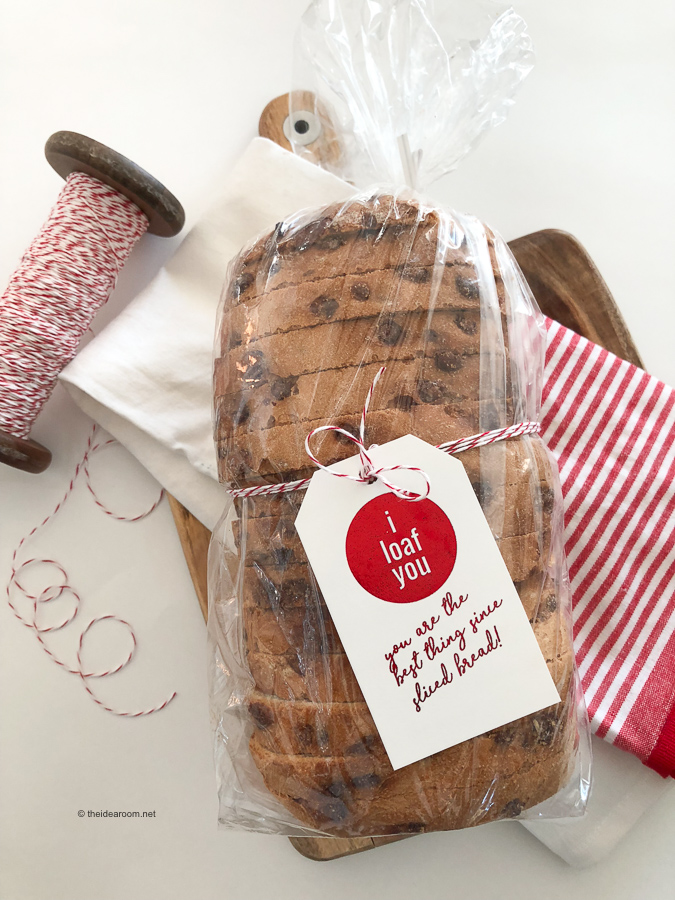 Printable-Bread-Gift-Tags-We-Loaf-You-Cinnamon Bread