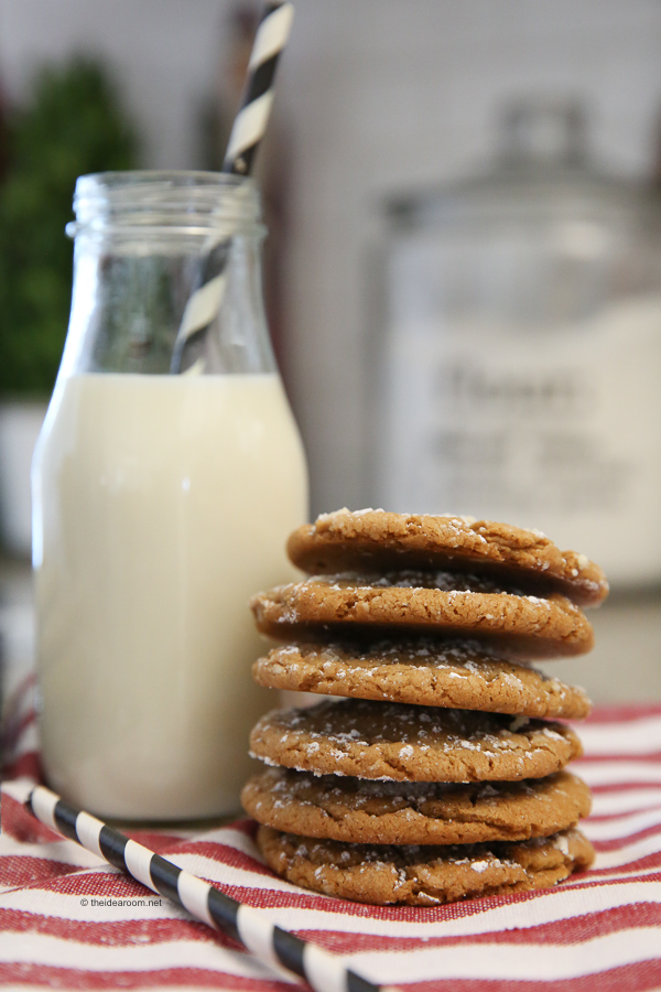 Soft-Chewy-Ginger-Molasses-Cookies-Recipe