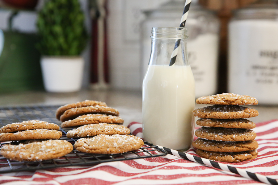 Soft-Chewy-Ginger-Molasses-Cookies-Recipe-Desserts-Treats