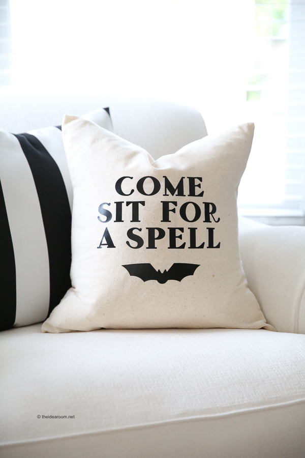 Come SIt For A Spell DIY Pillow