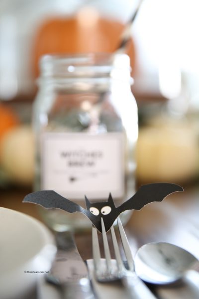 Download Printable Halloween Tablescape and Halloween Dinner Ideas ...