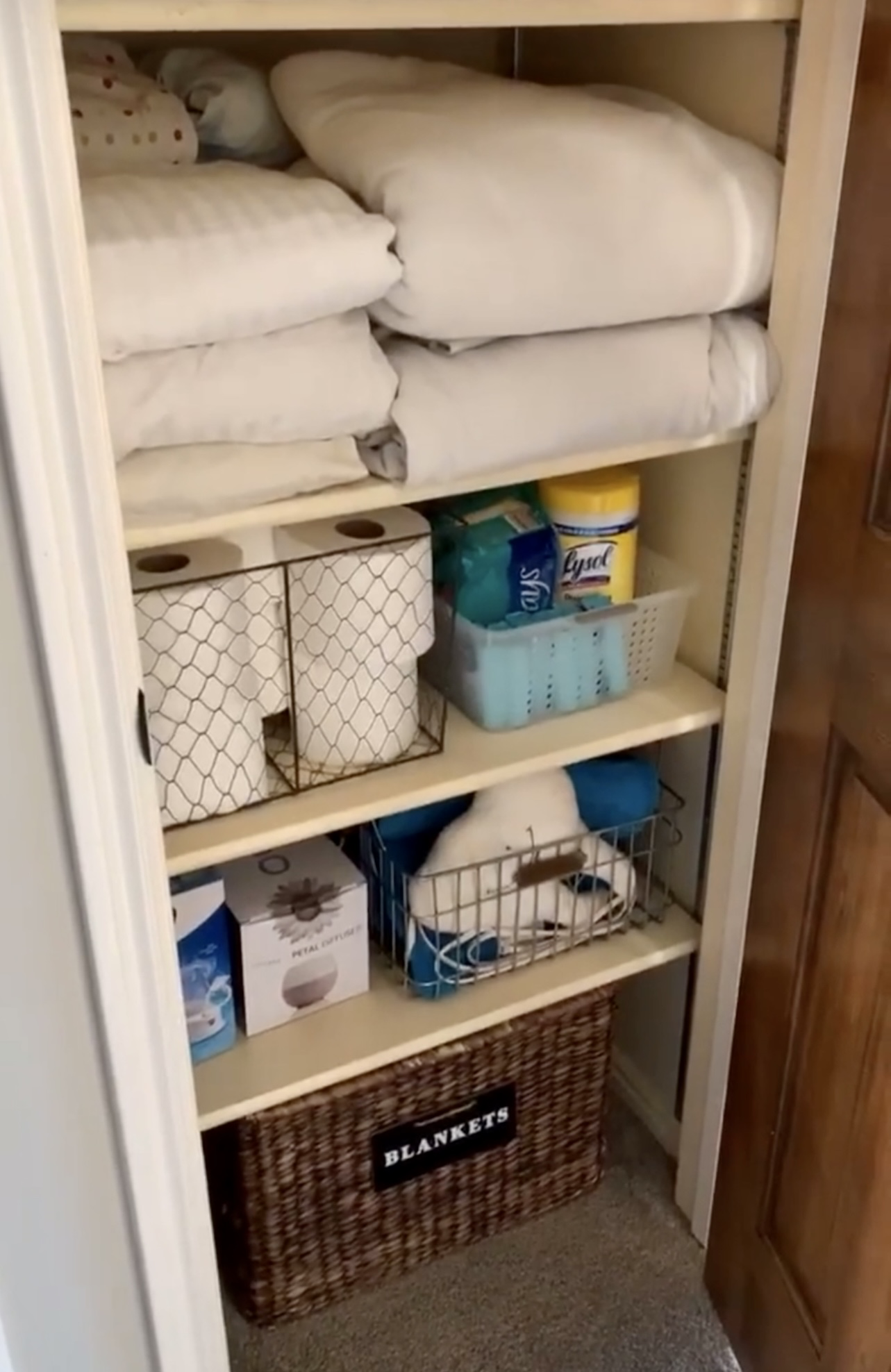 How to Organize Your Linen Closet - The Idea Room